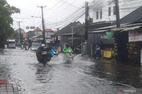 Waspada Cuaca Ekstrem Bmkg Imbau Masyarakat Siaga Hadapi Potensi Hujan Lebat Di Sejumlah Wilayah